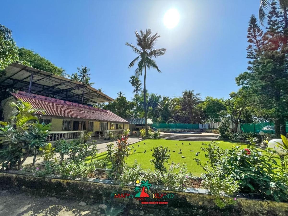 Villa By The Sea Mumbai Kültér fotó