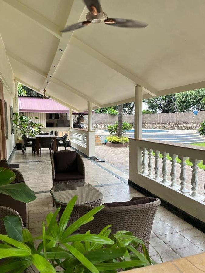 Villa By The Sea Mumbai Kültér fotó